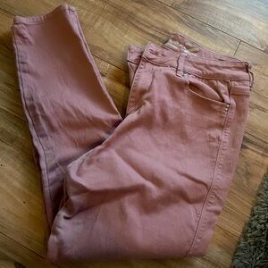 Light pink pants 🩷